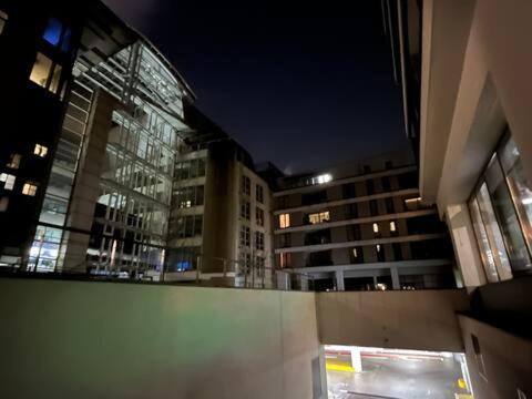 5Ensational Eu- Zone Appartment Brussels Exterior photo
